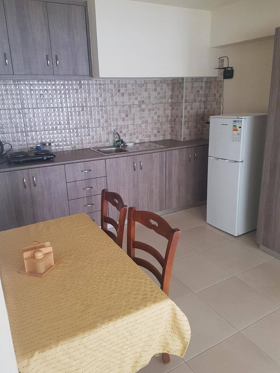 Eleni Apartments Ayia Napa Bagian luar foto